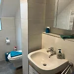 Boardinghouse شقة فندقية *
