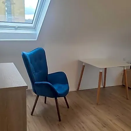 מלון דירות Boardinghouse *